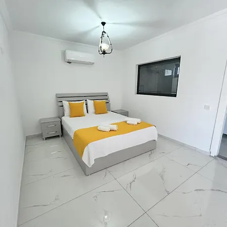 Cezire Villa *